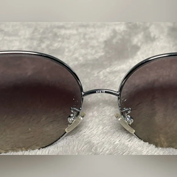COACH Womens Round Sunglasses Burgundy Silver Gradient Metal Frame HC7108 934111 - Picture 6 of 13